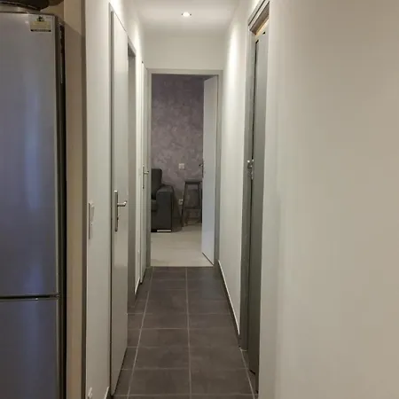 T2 47m2 Avec Parking Et Balcon Apartment