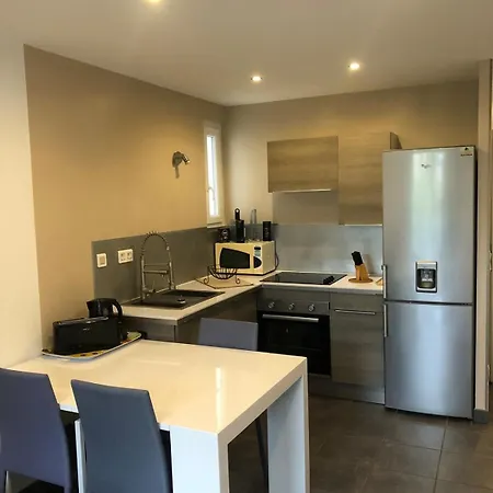 Apartment T2 47m2 Avec Parking Et Balcon Aix-les-Bains